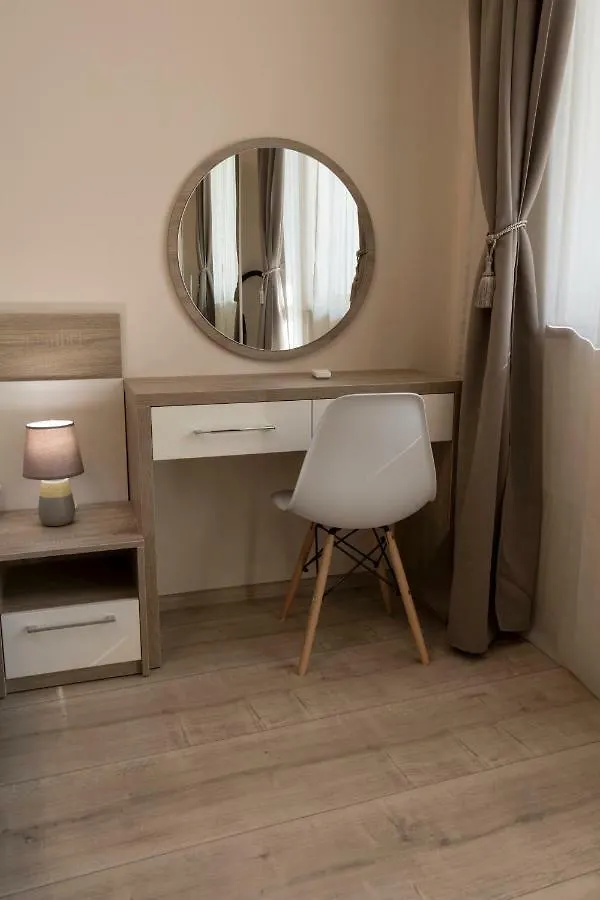 Margis Home Burgas Apartment